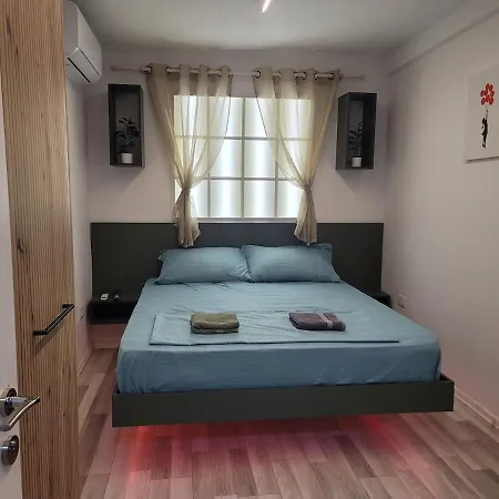Apartment Floating Bed 2